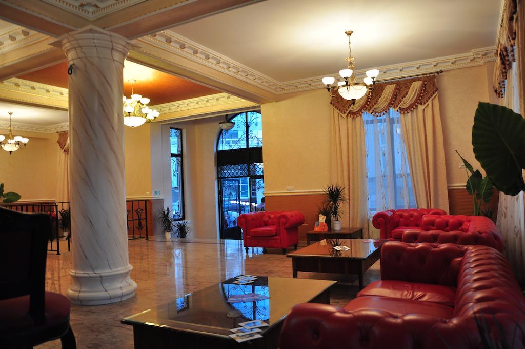 Vigo Grand Hotel Ploieşti Exterior foto